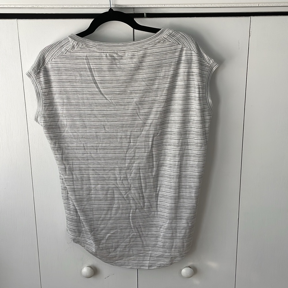 Athleta Top XS - Picture 4 of 4